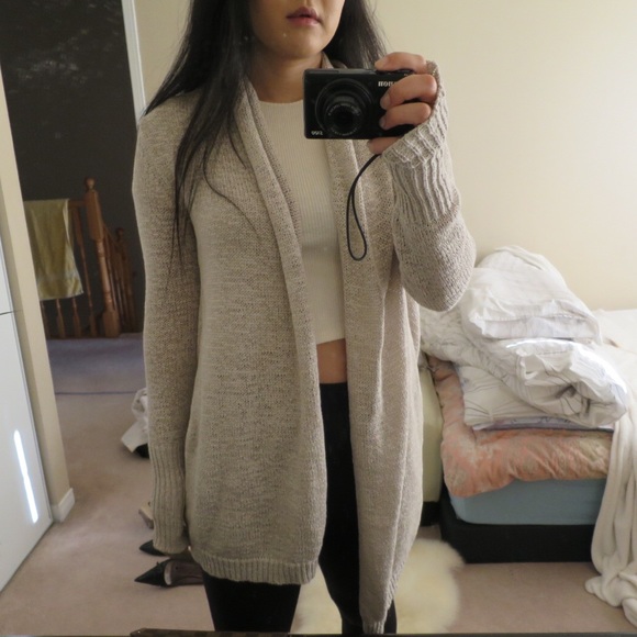 BCBG MaxAzria Cardigan - Picture 4 of 6